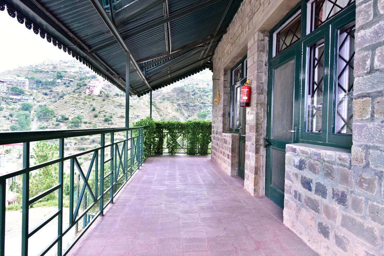 Mysty View Hotel Kasauli Exterior photo